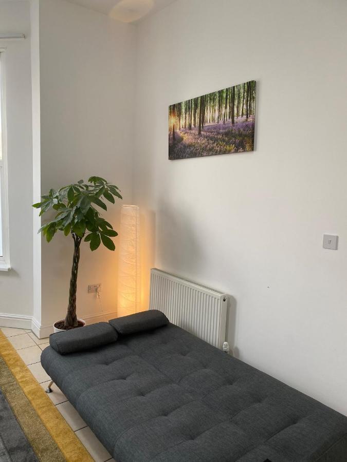 Stunning 1 Bed Spacious Apartment -Central Cardiff Exterior photo